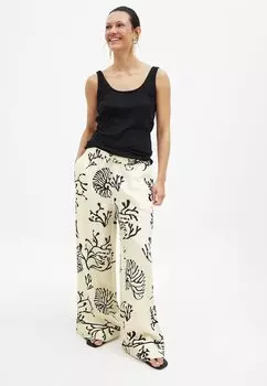 Брюки NA-KD, кремовый