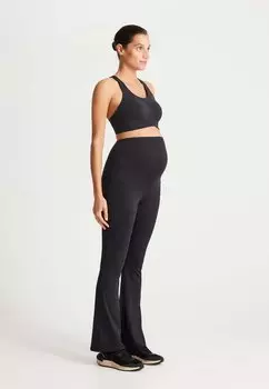 Брюки OYSHO, черный