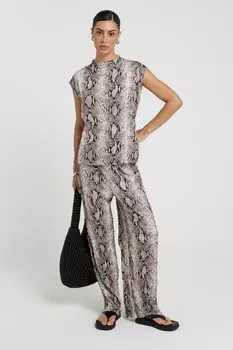 Брюки плиссе с эффектом змеиной кожи River Island, белый