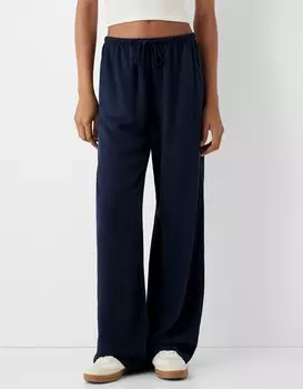 Брюки прямого кроя со льном и эластичной талией. Bershka, синий