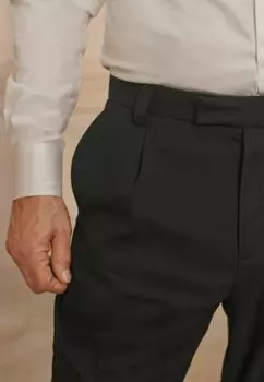 Брюки REGULAR FIT Next, черный