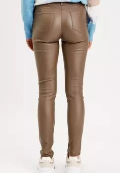 Брюки RHREN MIT NIETEN Cache Cache, серо-коричневый