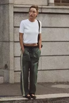 Брюки с боковой подкладкой ZARA, цвет Green/Ecru