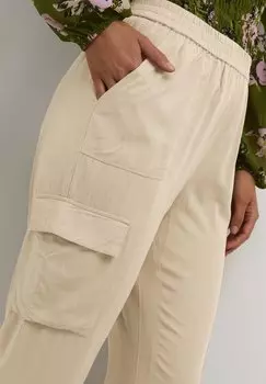 Брюки с боковыми карманами Kamilia Cropped Kaffe, шиншилла