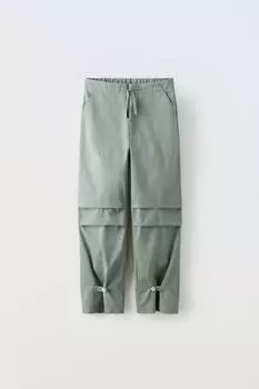 Брюки с пляжками ZARA, средне-зеленый