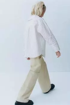 Брюки с поясом и карманами ZARA, бежевый