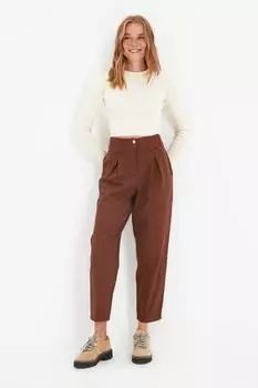 Брюки с узором Trendyol в полоску, коричневый