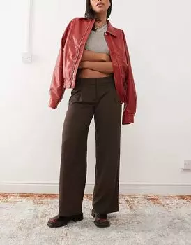 Брюки с заниженной талией коричневого цвета Monki