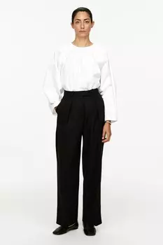 Брюки с завышенной талией и складками Arket, черный