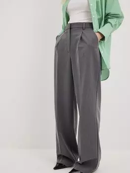 Брюки со складками спереди NA-KD Wide leg Pleat-Front Pants, серый