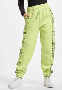 Брюки спортивные Mister Tee