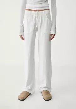 Брюки Stradivarius, белый