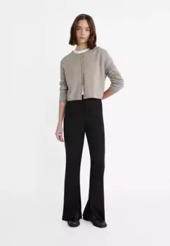 Брюки Stradivarius, черный