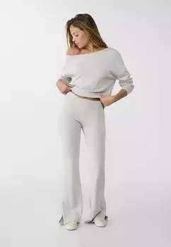 Брюки Stradivarius, серебристый