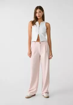 Брюки STRAIGHT SMART WITH PLEATS Stradivarius, розовый