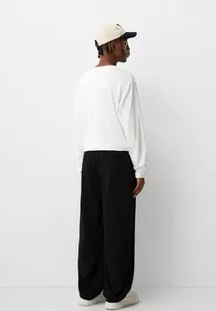 Брюки TAILORED BAGGY Bershka, черный