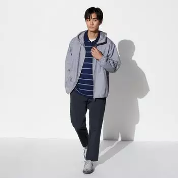 Брюки UNIQLO Ultra Stretch Dry EX зауженные, темно-синий