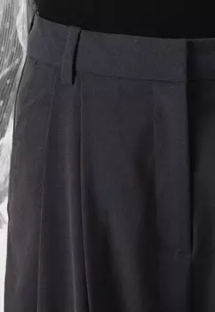 Брюки VMMILLY PANT Aware, цвет Mottled Dark Grey