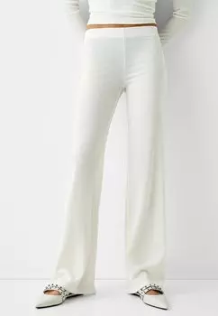 Брюки Wide Bershka, белый