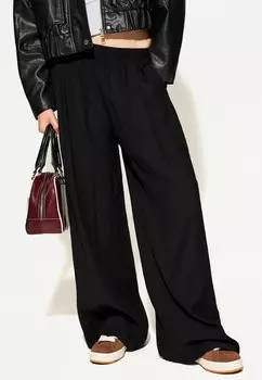 Брюки WIDE-DRAWSTRING Bershka, черный