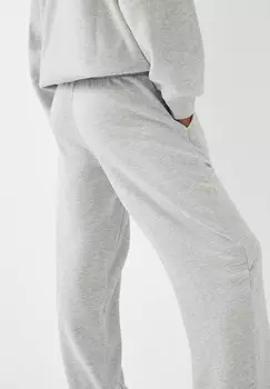 Брюки WIDE- FUZZY Bershka, серый