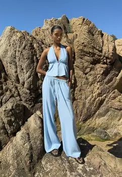 Брюки WITH AN ELASTICATED WAISTBAND Bershka, светло-голубой