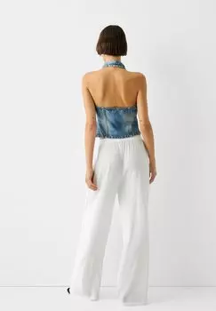 Брюки With Elasticated Waist Bershka, белые