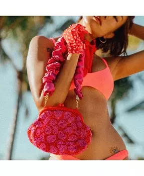 Brunna o ARNOLDI JADE Клатч ручной работы из бисера насыщенного зеленого и синего цветов Brunnaco, розовый