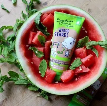 БУДЬТЕ СИЛЬНЫМИ! Гель для стирки «Дыня» 2в1 Dresdner Essenz: