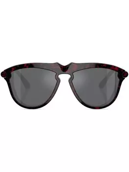 Burberry Eyewear солнцезащитные очки в круглой оправе черепаховой расцветки, красный