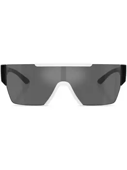 Burberry Eyewear солнцезащитные очки в массивной оправе с логотипом, белый