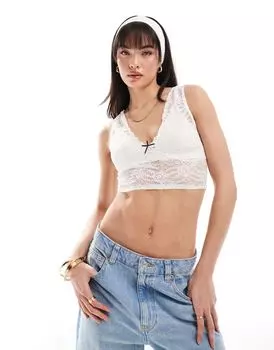 Бюстгальтер без косточек с кружевной отделкой Miss Selfridge цвета слоновой кости