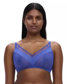 Бюстгальтер без косточек с треугольными чашками и кружевом Play Line Chantelle, цвет Azul ndigo
