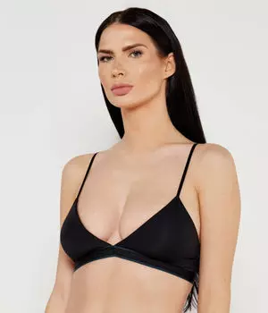 Бюстгальтер Calvin Klein Underwear на тонких бретелях, черный