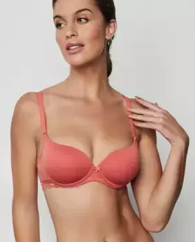 Бюстгальтер Essential с формованной чашкой, косточками и поролоном Selmark, коралловый