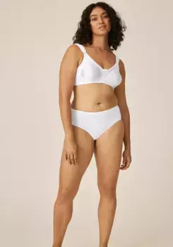 Бюстгальтер-минимайзер Naturana, чашка B-E, очень широкие мягкие бретели, мягкий бюстгальтер, белый