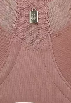 Бюстгальтер на косточках Triumph