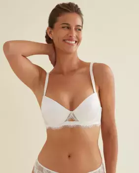 Бюстгальтер с поролоновой чашечкой и косточками Promise, белый