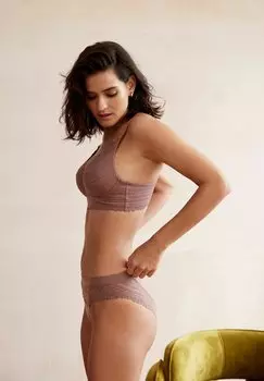 Бюстгальтер-треугольник Forever Comfort Daisy Supersoft Lightly Padded Next, лилово-фиолетовое кружево