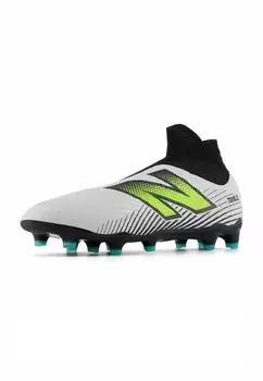 Бутсы TEKELA MAGIA New Balance, белый