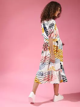 Campus Sutra Женские стильные повседневные платья с графическим дизайном, белый