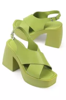 Capone Женские сандалии фисташкового цвета на платформе с широким ремешком и тупым носком на платформе Capone Outfitters, зеленый
