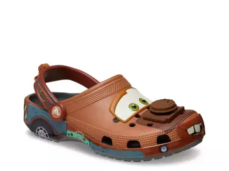 Cars Mater Classic Clog - мужские Crocs, Dark Brown
