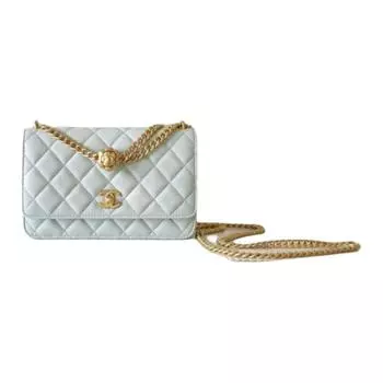 CHANEL Сумка-клапан Classic Flap CF Diamond Pattern из овчины, сумка через плечо, женская, белая