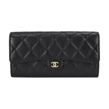 CHANEL Женский кошелек из овчины черного цвета