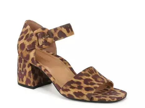 Chardonnay Сандалии Vionic, Brown Leopard Print Suede