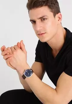 Часы Armani Exchange, Данкельбраун