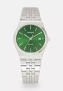 Часы Casio, серебряный