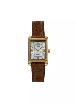 Часы Classic Casio, коричневый