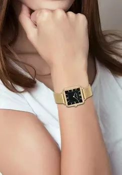 Часы Eastside, цвет gelbgold